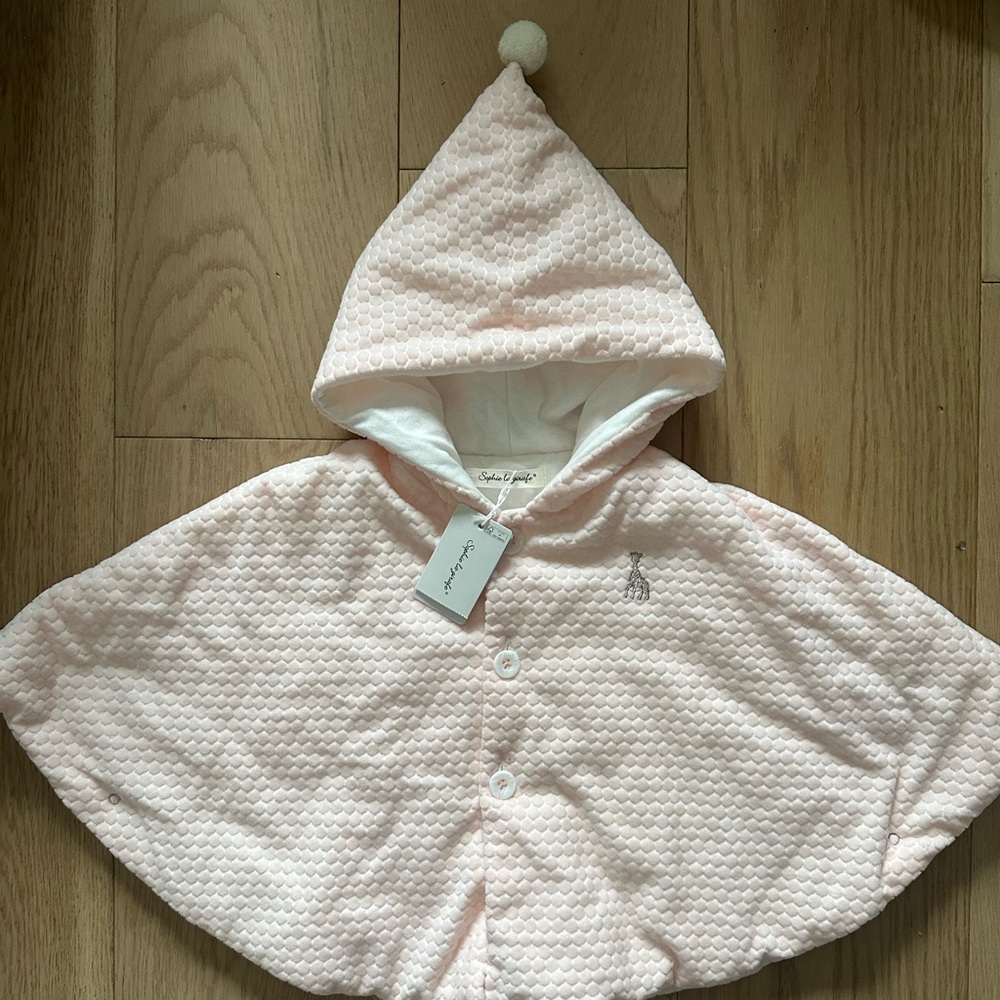 *🚫SOLD* Sophie la girafe Pink Hooded Shawl girls 9-12months New